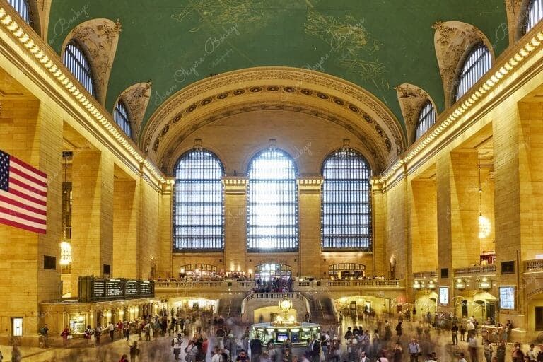 The breathtakingly beautiful main concourse of Grand Central Terminal, New York, USA
