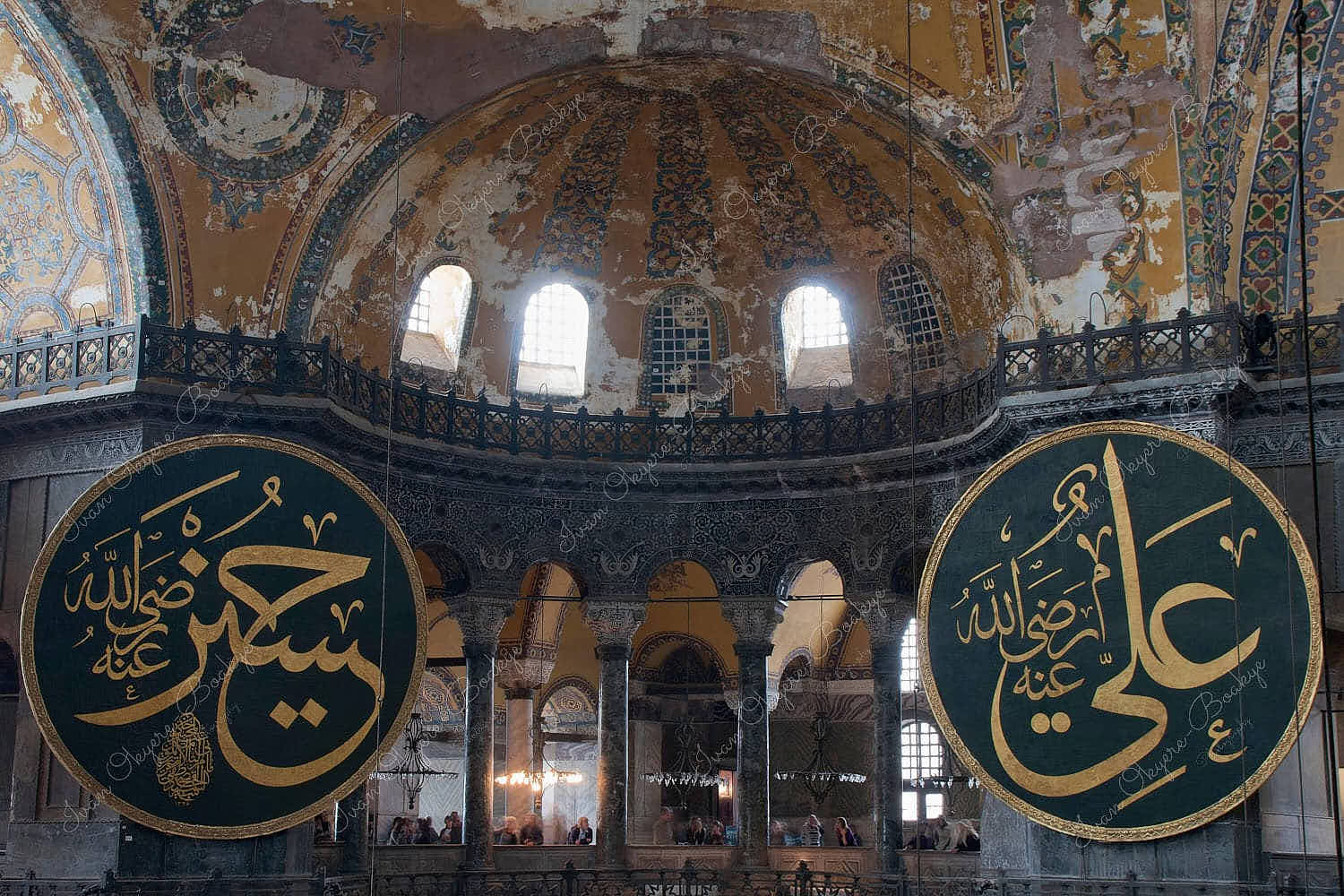 The amazing ceiling and internal design of the famous main prayer room of Hagia Sophia Mosque, Istanbul, Turkey