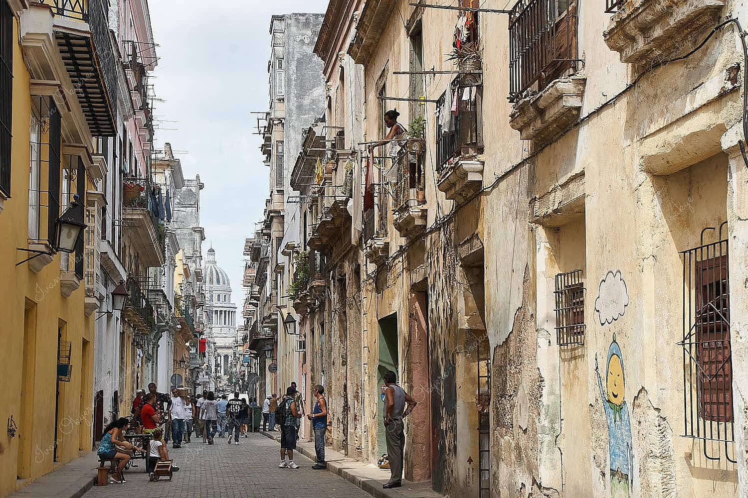 Side streets of Habana Vieja and El Capitolio, Havana, Cuba