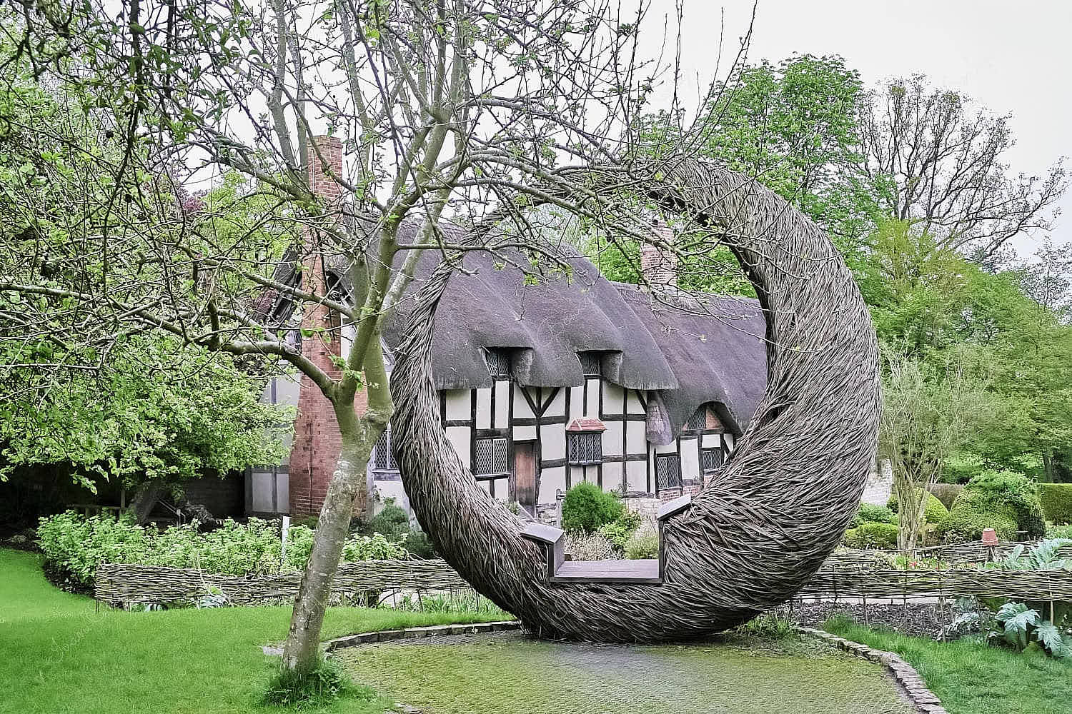 Garden of Anne Hathaway’s Cottage, Stratford Upon Avon, UK