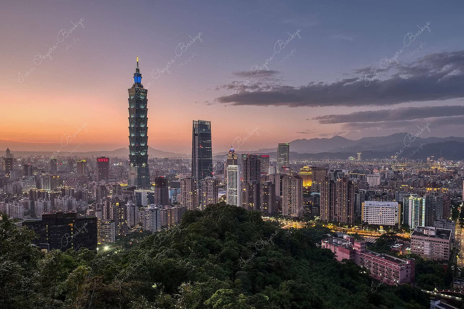 Taipei 101 skyscraper from Elephant Hill, Taipei, Taiwan