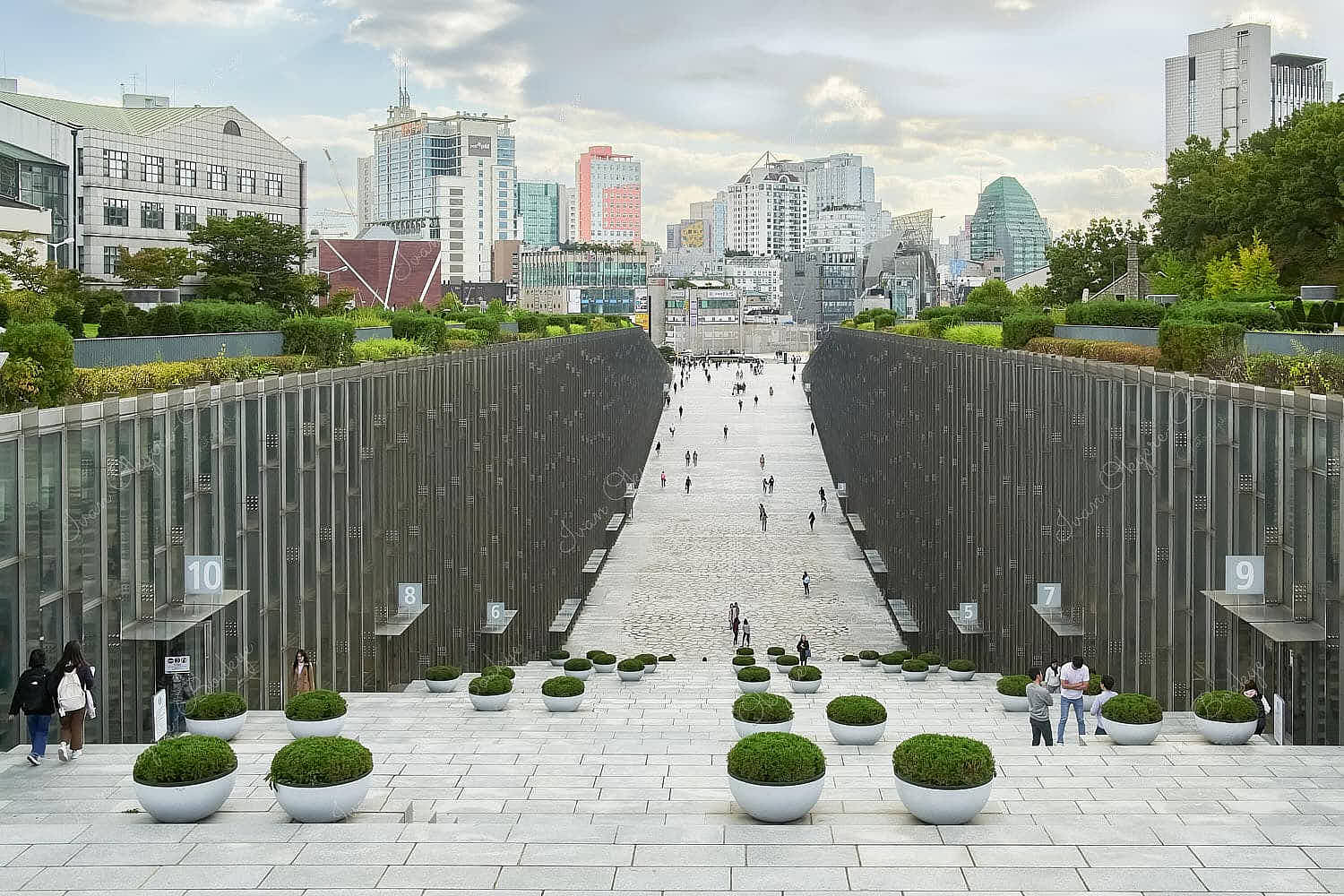 Students and tourists in the central valley walkway of Ewha Womans University, Seoul, South Korea