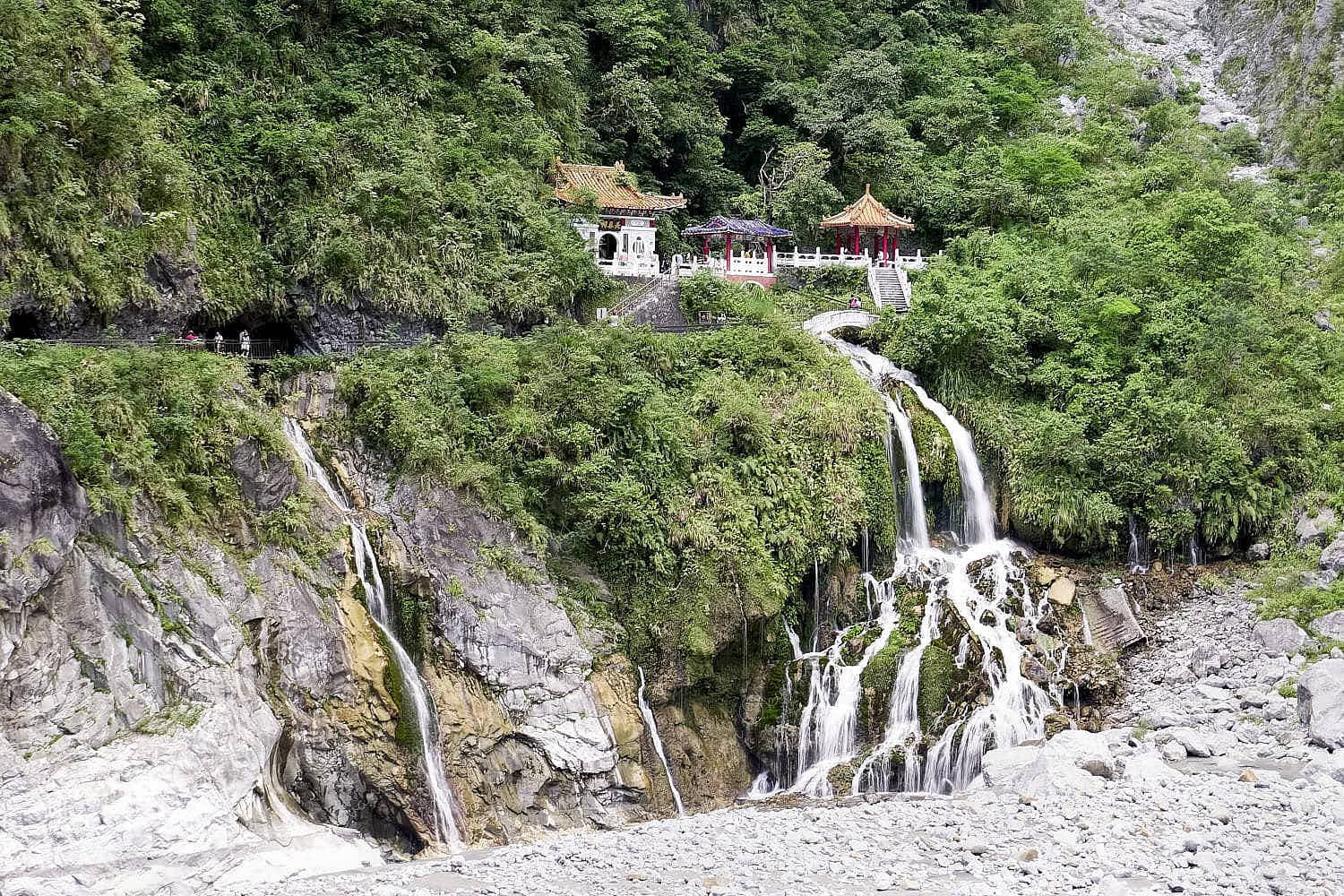 Changchun Shrine with cascading waterfalls in Taroko National Park, Taiwan
